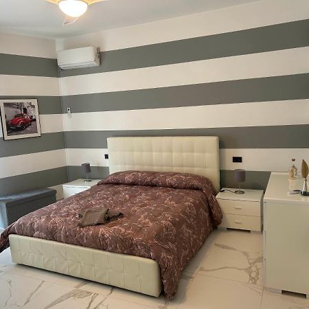 Marconi67 Lejlighed Desenzano del Garda Eksteriør billede